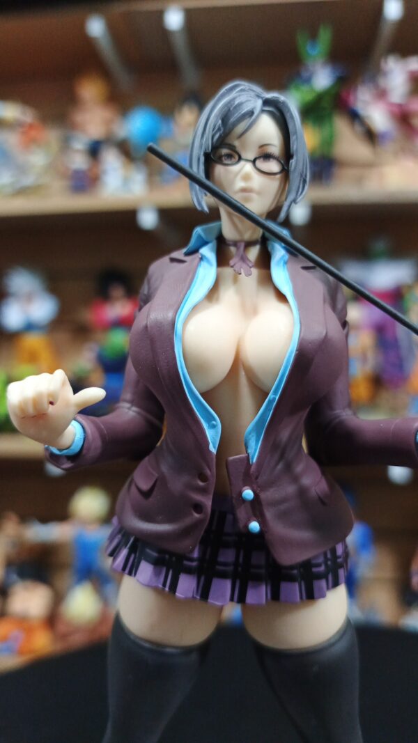 Meiko shiraki
Prison school
Tamaño:23cm