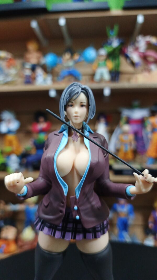 Meiko shiraki
Prison school
Tamaño:23cm