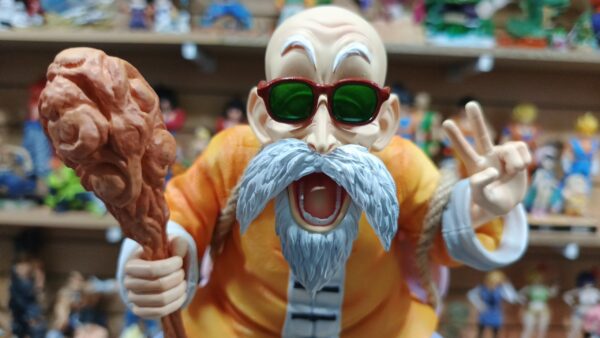 Maestro Roshi
Dragón Ball Z 
Tamaño:24cm