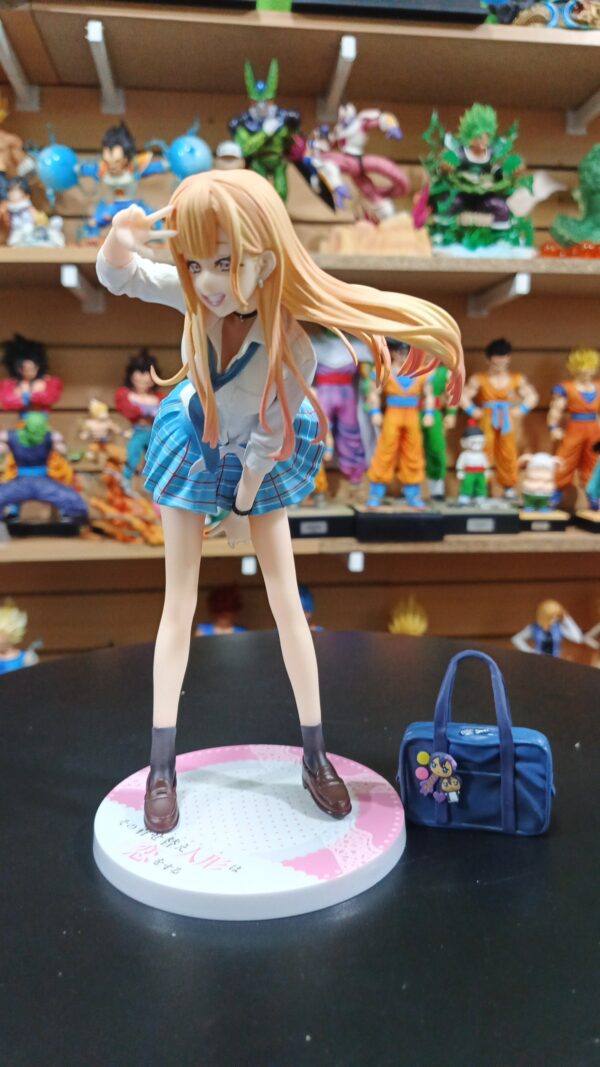 Marín kitanawa(gojo)
My Dress Up Darling
Tamaño:21cm