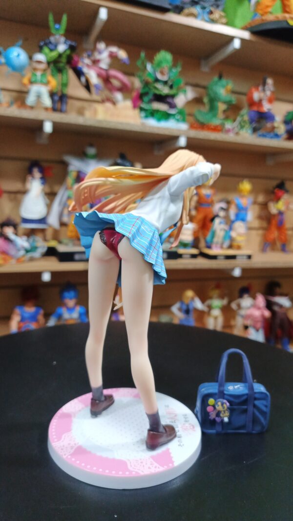 Marín kitanawa(gojo)
My Dress Up Darling
Tamaño:21cm