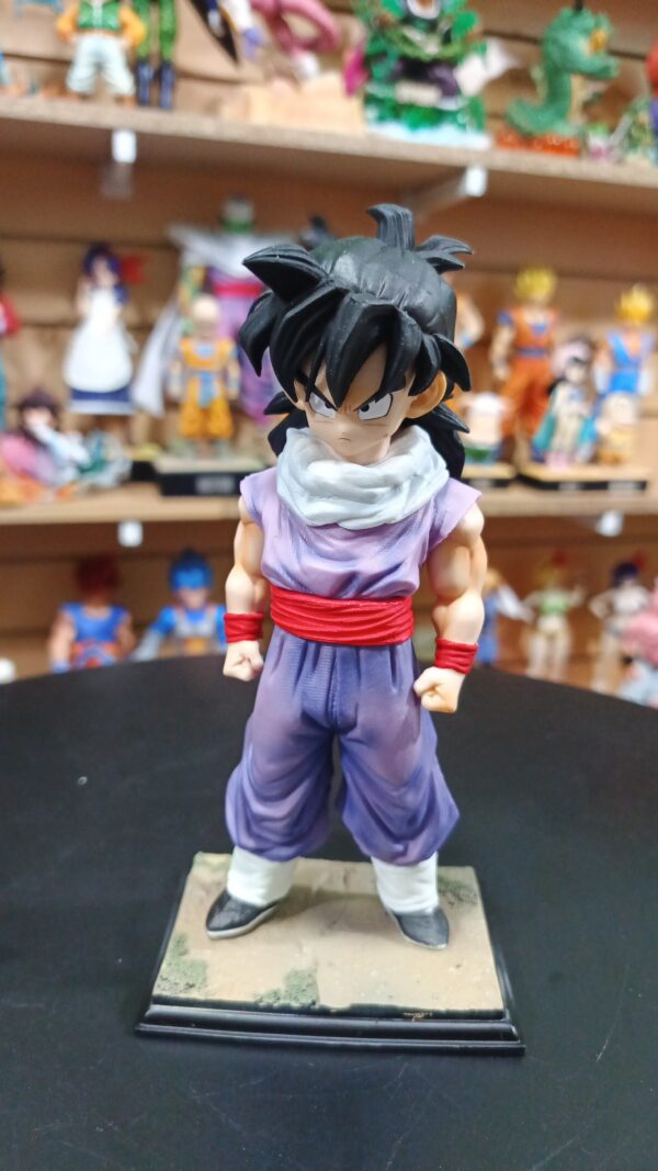 Gohan guerreros Z 
Dragón Ball Z 
Tamaño:18cm