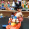 Goku y Gohan sentado
Dragón Ball Z 
Tamaño:16cm