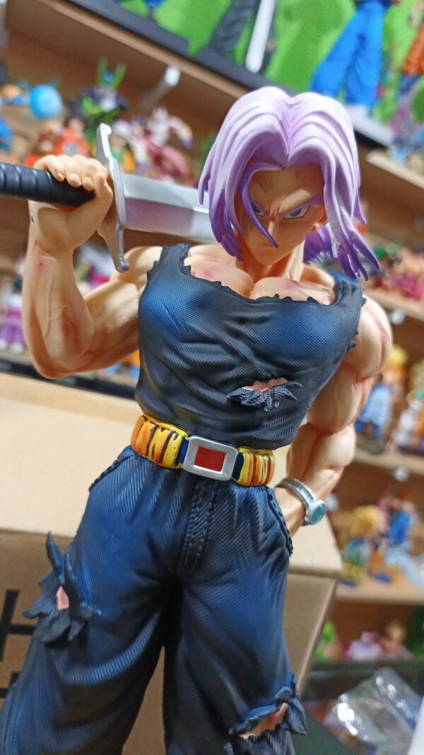 Trunks Ssj2
Dragón Ball Z 
Tamaño:32cm