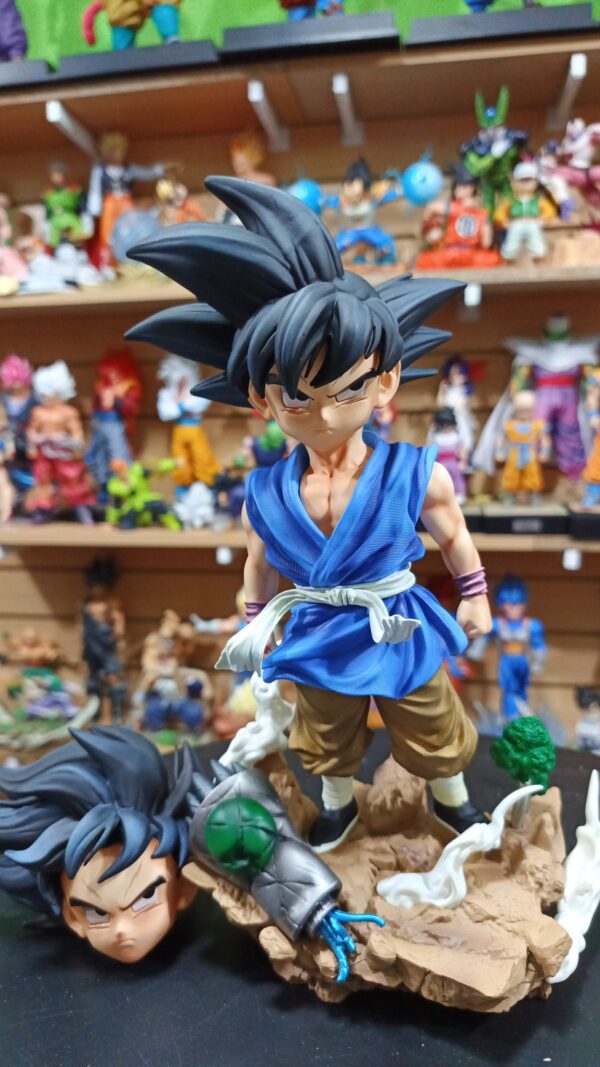 Goku chico GT
Dragón Ball GT
Tamaño:26cm