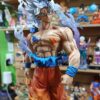 Goku ultra 
Dragón Ball Super
Tamaño:40cm
Busto 17cm