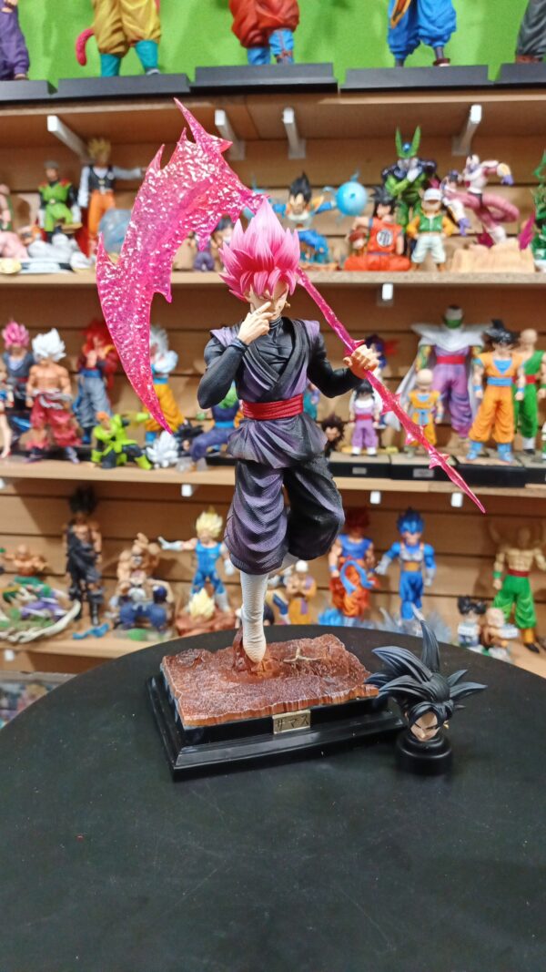 Goku black rose
Dragón Ball Super
Tamaño:41cm