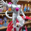 Frezzer 
Dragón Ball Z 
Tamaño:25cm
