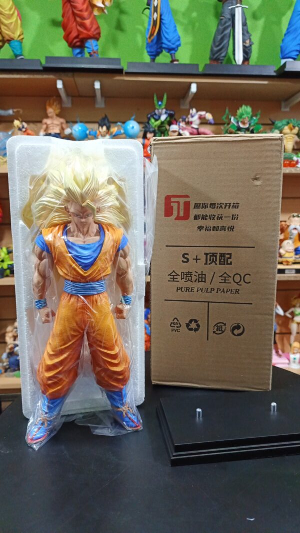 Goku face 3
Dragón Ball Z 
Tamaño:33cm