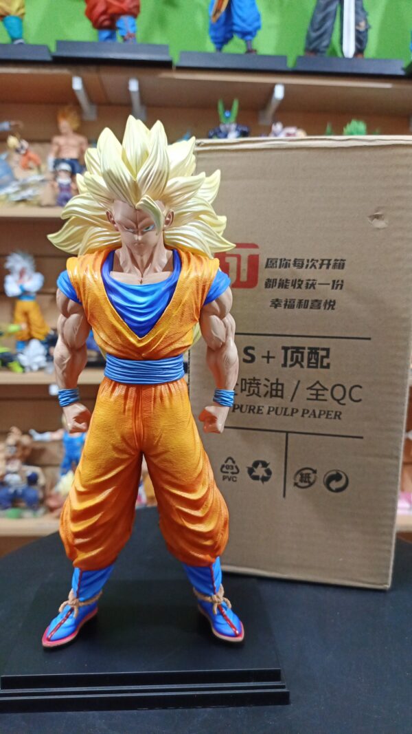 Goku face 3
Dragón Ball Z 
Tamaño:33cm