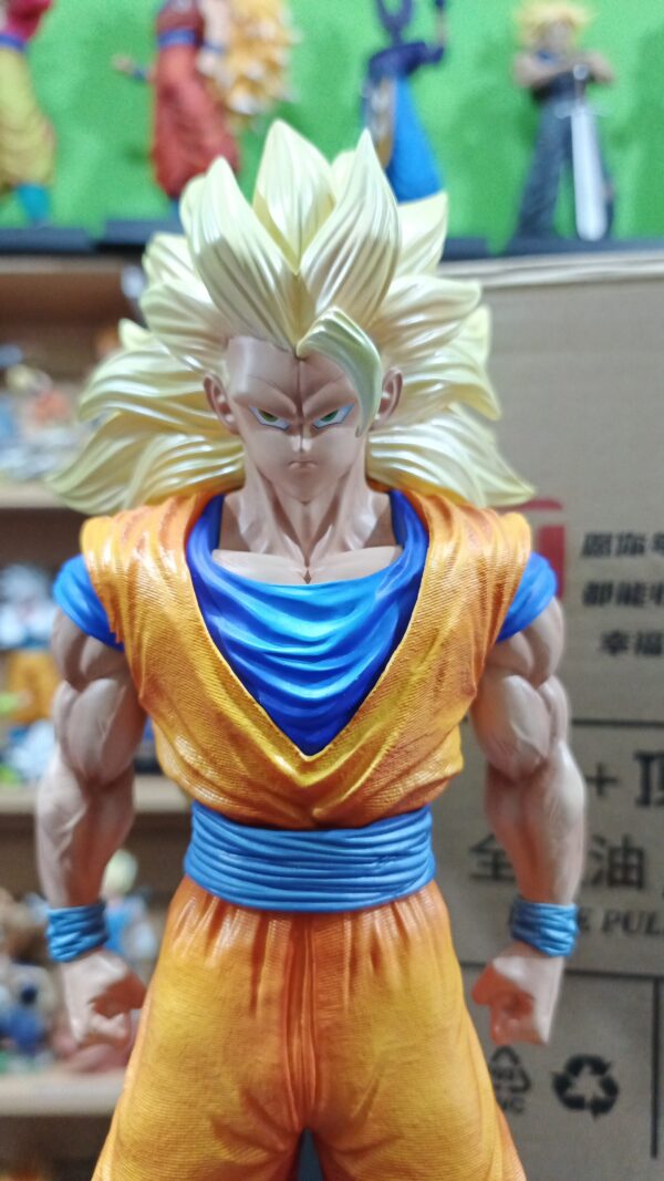 Goku face 3
Dragón Ball Z 
Tamaño:33cm