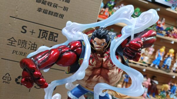Luffy cuarta macha 
One Piece 
Tamaño:37cm