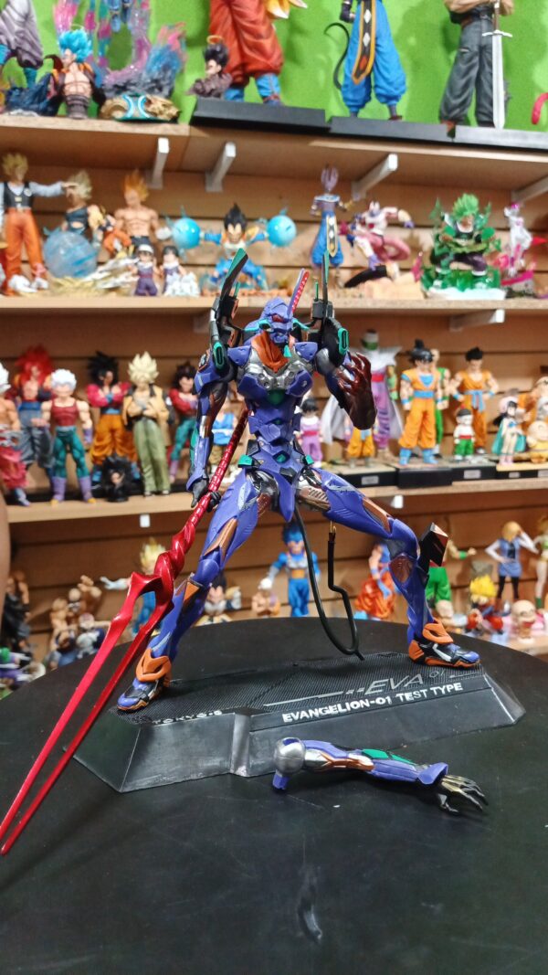 Eva 01 
Evangelio 
Tamaño:32cm