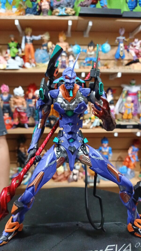 Eva 01 
Evangelio 
Tamaño:32cm