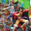 Luffy y shanks
One Piece 
Tamaño:50cm