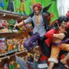 Luffy y shanks
One Piece 
Tamaño:50cm