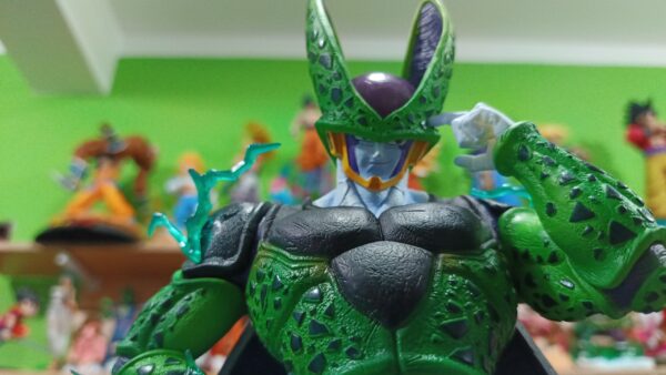 Cell perfecto
Dragón Ball 
Tamaño:38cm