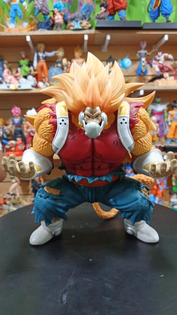Ozaru Cumber 
Dragón Ball Hero
Tamaño:32cm