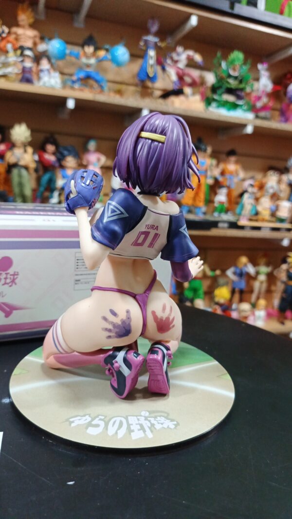 Yura
Baseball
Tamaño:18cm