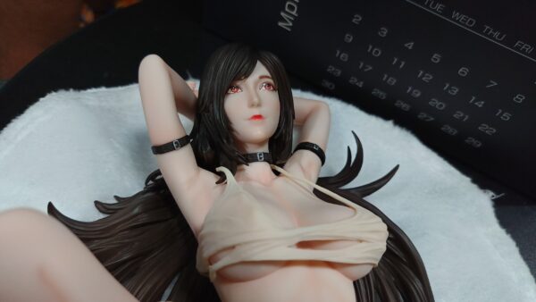 Tifa
Tija
Tamaño:27cm