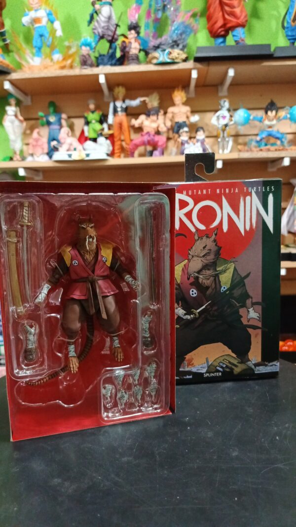 Maestro splinter
Último ronin
Tamaño:15cm