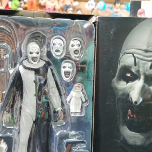 Damien leones
Terrifier
Tamaño:16cm