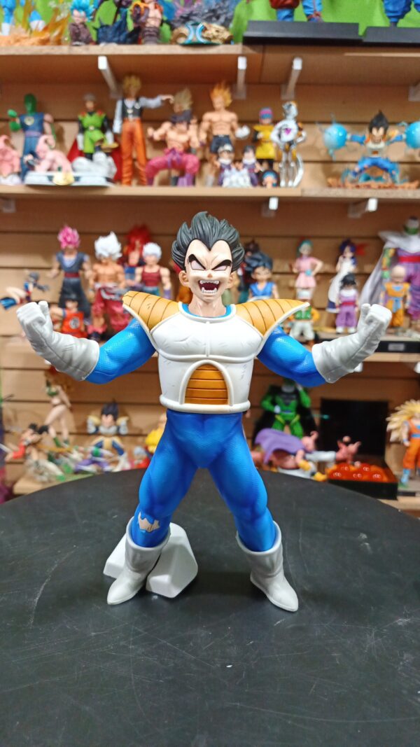 Vegeta tranformacion a ozaru
Dragón Ball Z 
Tamaño:26cm