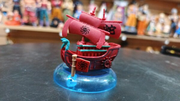 Set barcos de one Piece
One Piece
8 barco
Tamaños:7cm