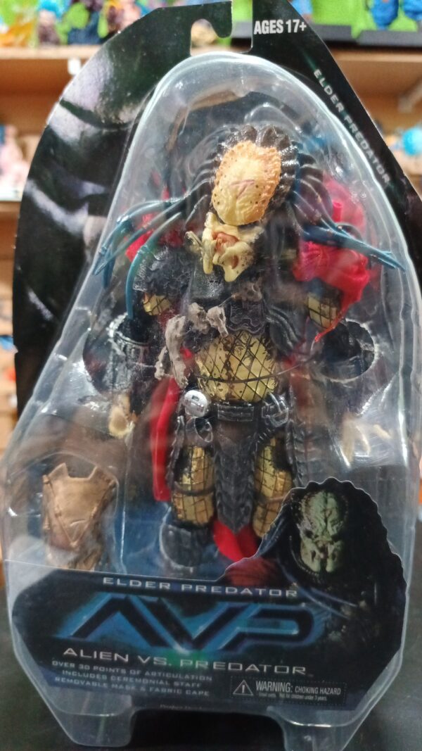 Elder predador
Predator VS aliens 
Tamaño:18cm