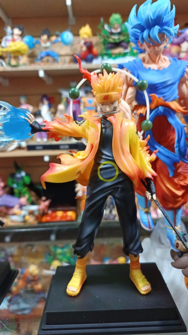 Naruto y Sasuke 
Naruto Shippuden 
tamaño:26cm