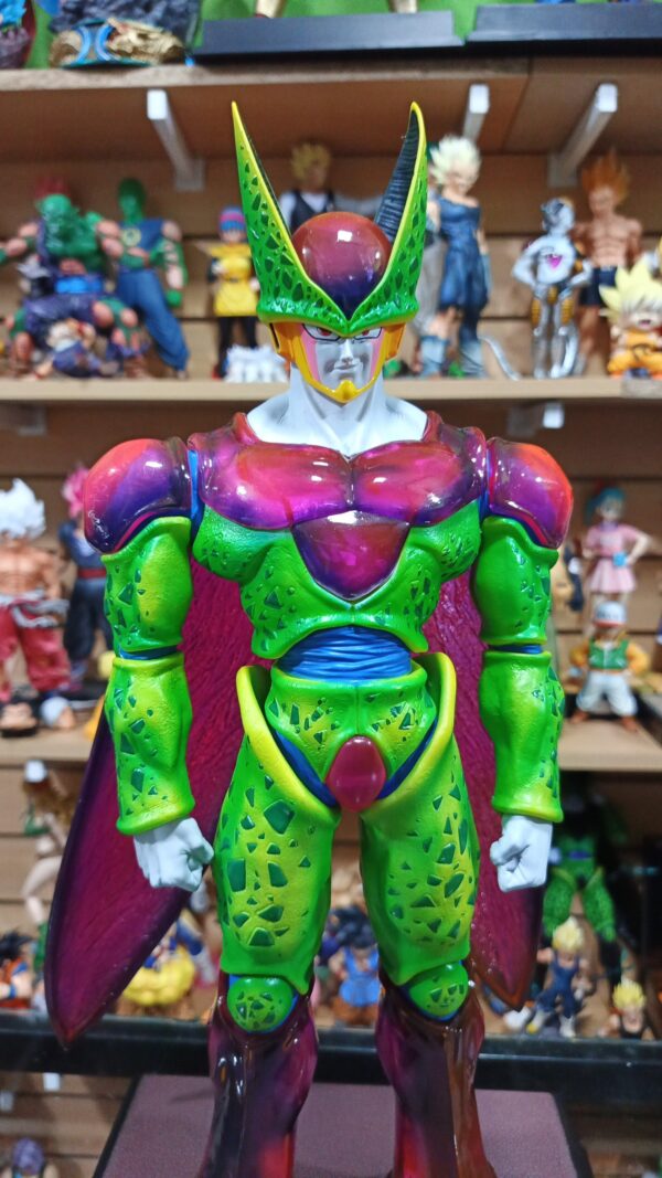 Cell forma perfecta 
Dragón Ball Hero 
Tamaño:48cm