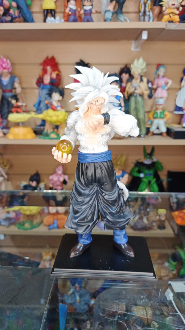 Goku fase 5
Dragón Ball Af
Tamaño:24cm