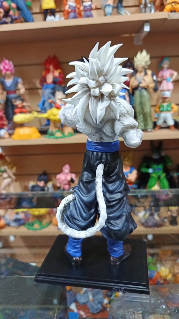 Goku fase 5
Dragón Ball Af
Tamaño:24cm