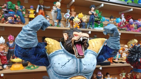 Vegeta ozaru
Dragón Ball Z 
Tamaño:45cm