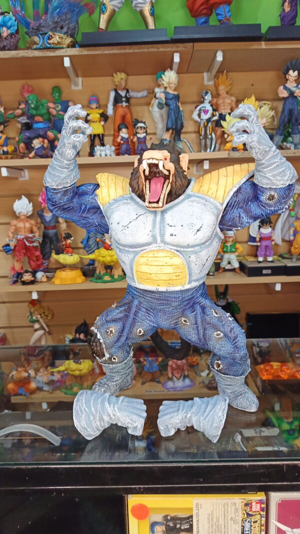 Vegeta ozaru
Dragón Ball Z 
Tamaño:45cm