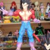 Vegeta fase 4
Dragón Ball GT 
Tamaño:32cm