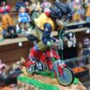 Goku en bici 🚲 
Dragón Ball Z 
Manga
Tamaño:20cm