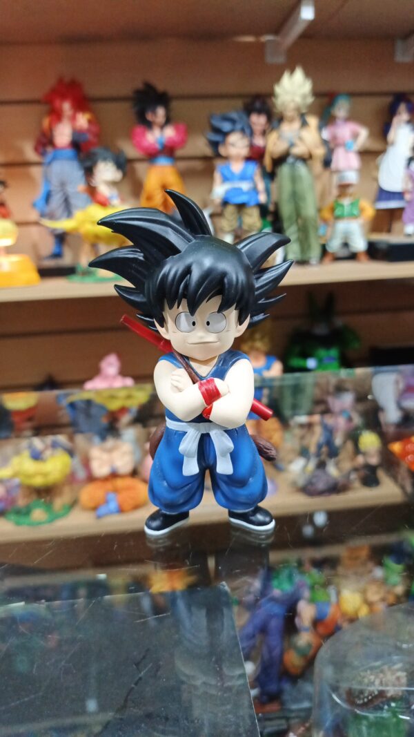 Goku báculo
Dragón Ball 
Tamaño:14cm