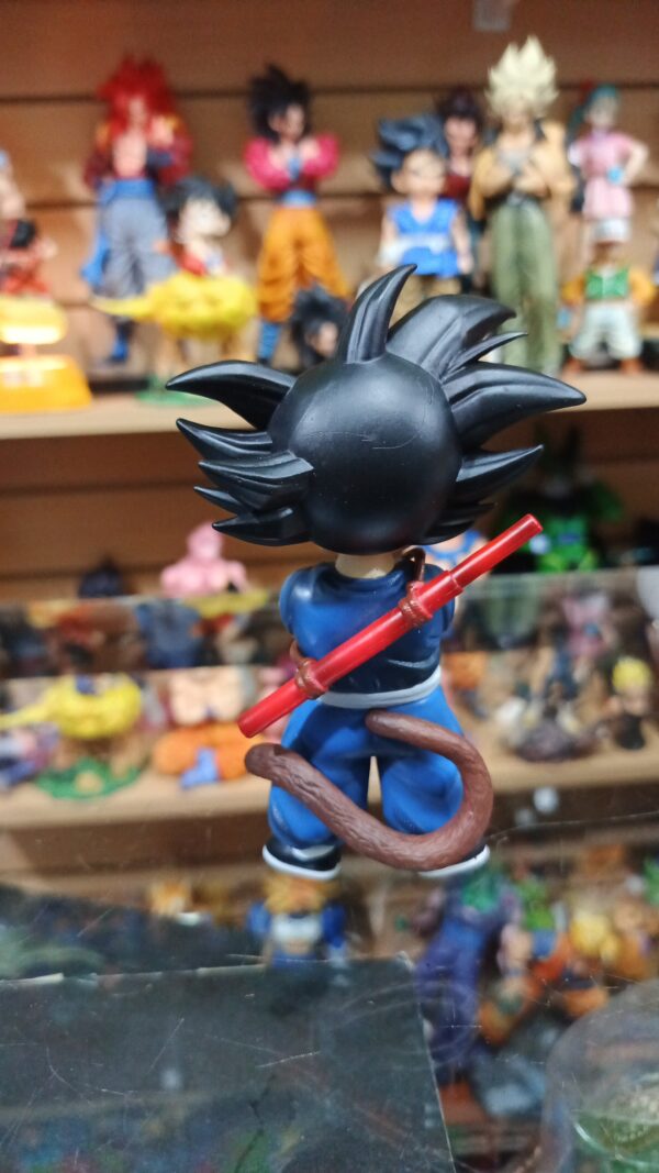 Goku báculo
Dragón Ball 
Tamaño:14cm