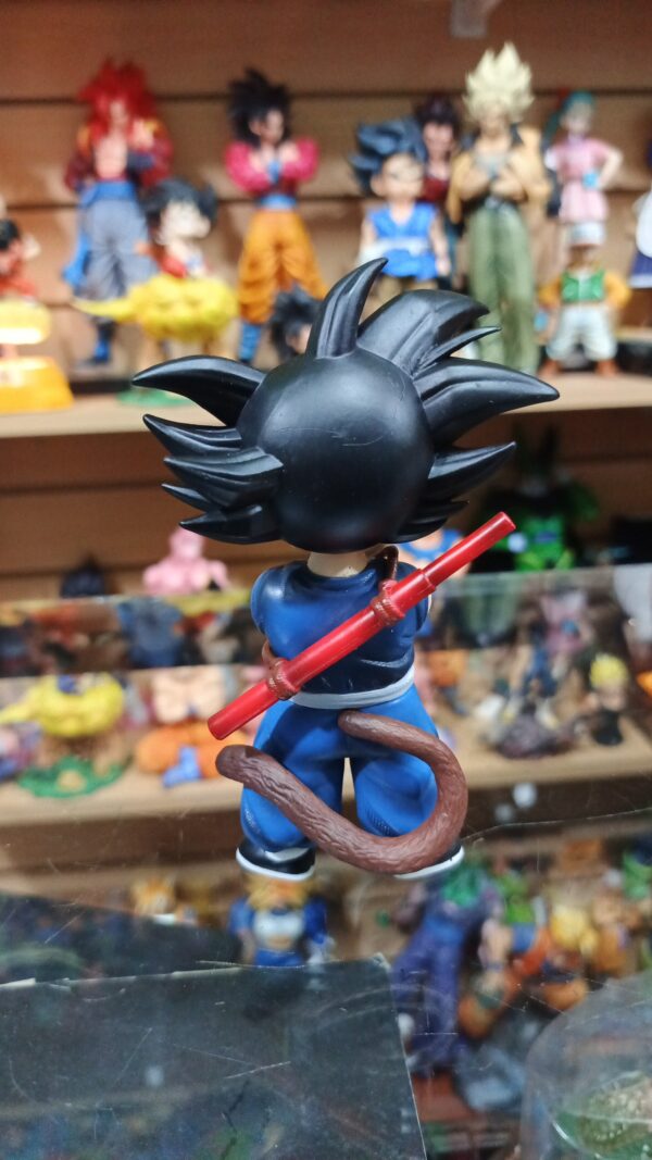 Goku báculo
Dragón Ball 
Tamaño:14cm