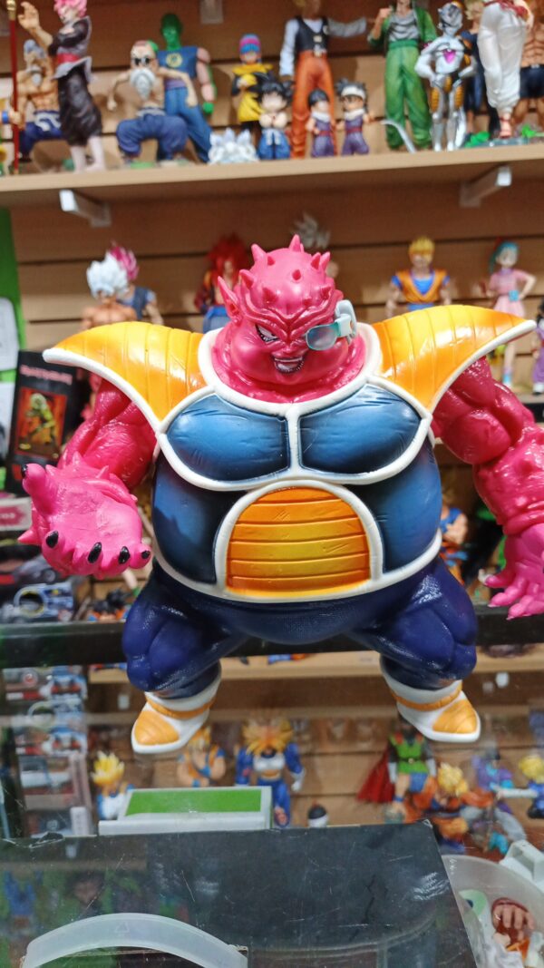 Dodoria
Dragón Ball Z 
Tamaño:pesado 
(29cm)