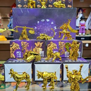 los caballeros del zodiaco 
los 12 signos 
armaduras de los caballeros de oro ( pvc )
