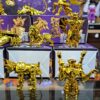 los caballeros del zodiaco 
los 12 signos 
armaduras de los caballeros de oro ( pvc )