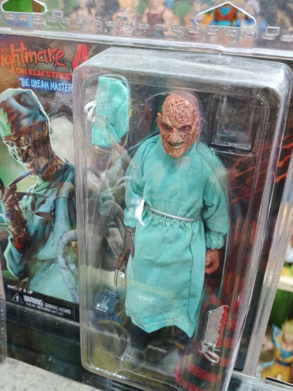 Fredy cruger originales 
tamaño:18cm
doctor