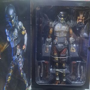 FUGITIVE PREDATOR
Predator
Tamaño:18cm
Original