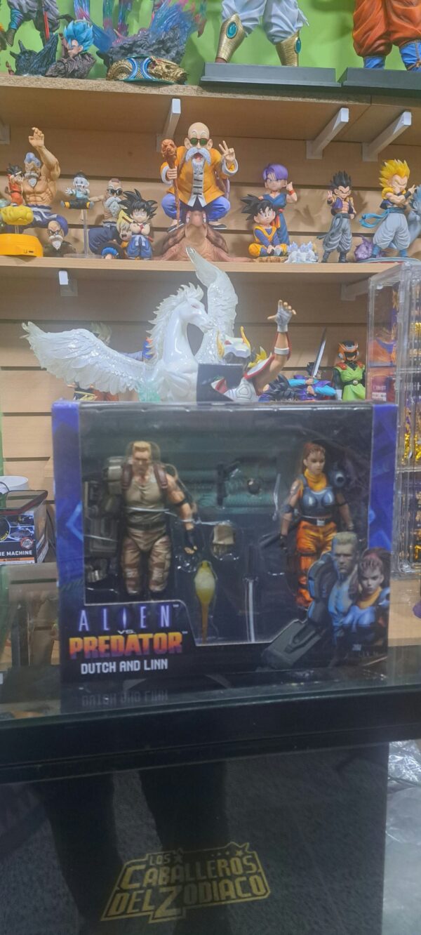 Alien vs predator 
ÁRCADE Dutch and Linn
