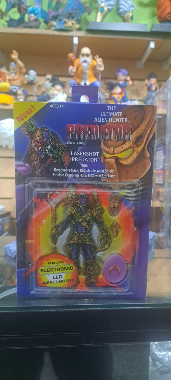 Lasershot Predator ORIGINAL NECA Juego Predator
Tamaño:20cm aprox